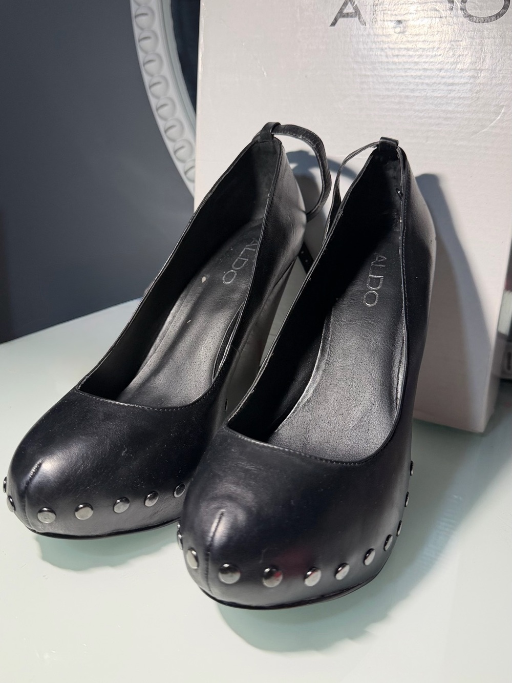 Aldo Black Leather Studded Slingback Heels Great condition